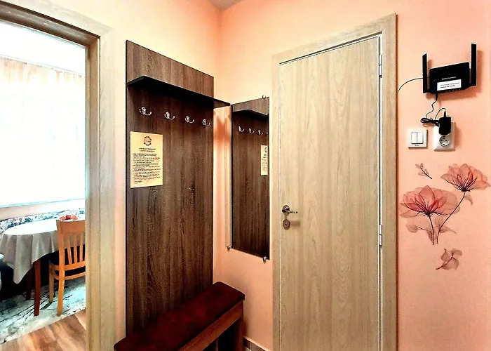 Serene Sky דירה וארנה