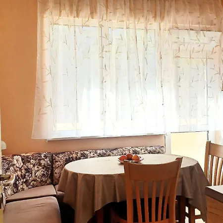 Serene Sky Apartament *